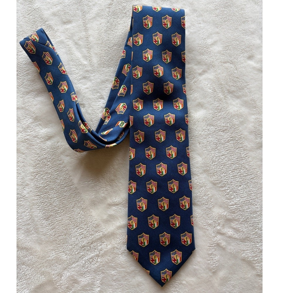Vineyard Vines Custom US, UK, Ireland Flag Shield Silk Necktie‎ Excellent